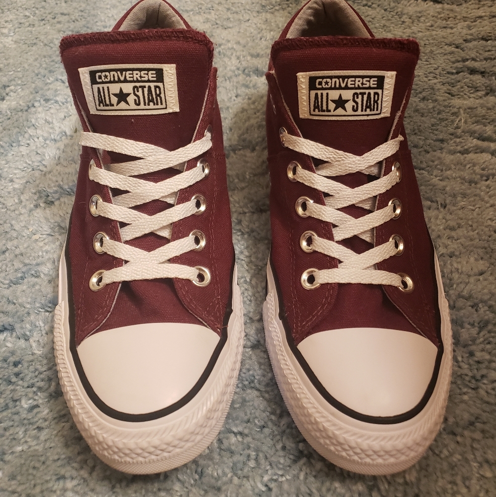 Convers low top marron shoes